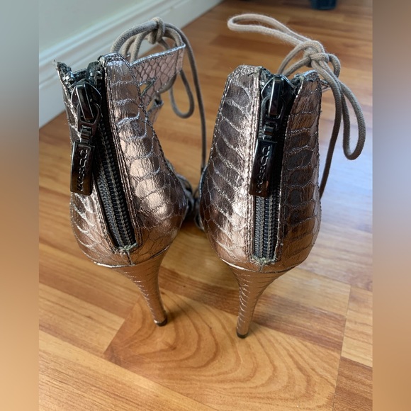 Guess metallic lace up heels size 7-7.5 - Picture 3 of 5